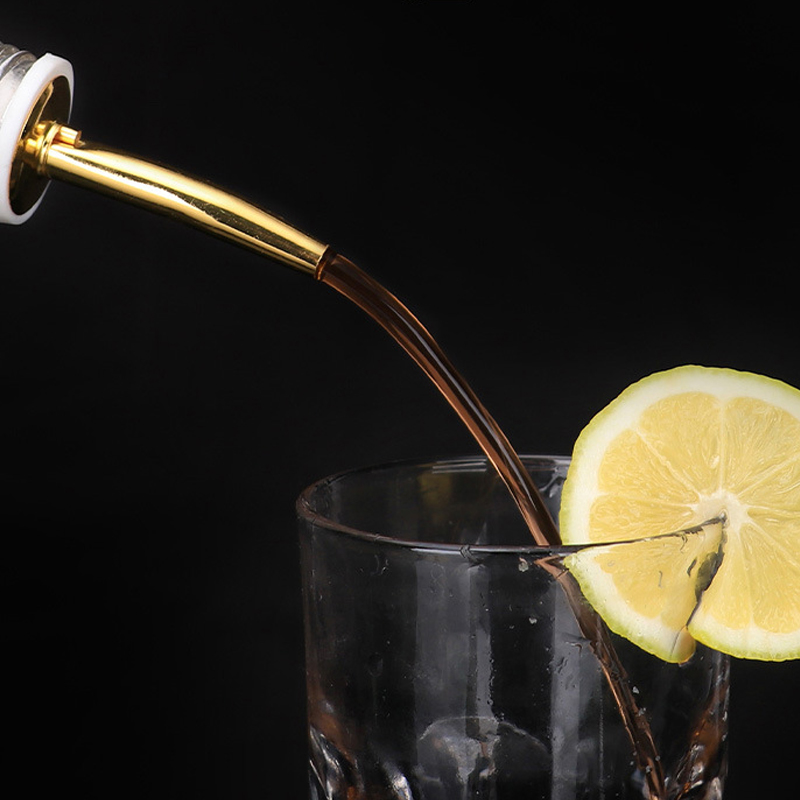 Versatori per liquori nero/oro - Wine Aerator Pour recensione e prezzo